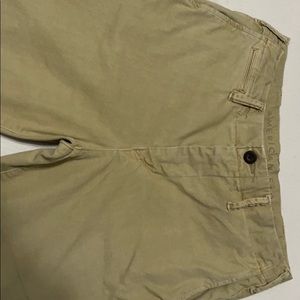 American Eagle Khaki size 30x34